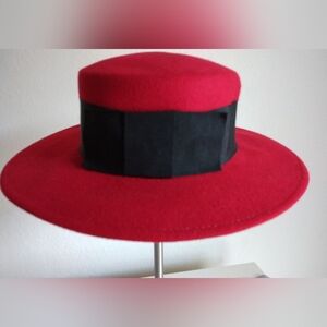 Red felt Bolero Hat Liz Claiborne